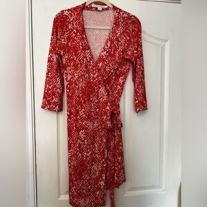 Diane von Furstenberg Wrap Dress Red sz 8